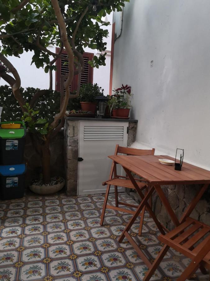 Al Limone Appartement Lipari  Buitenkant foto